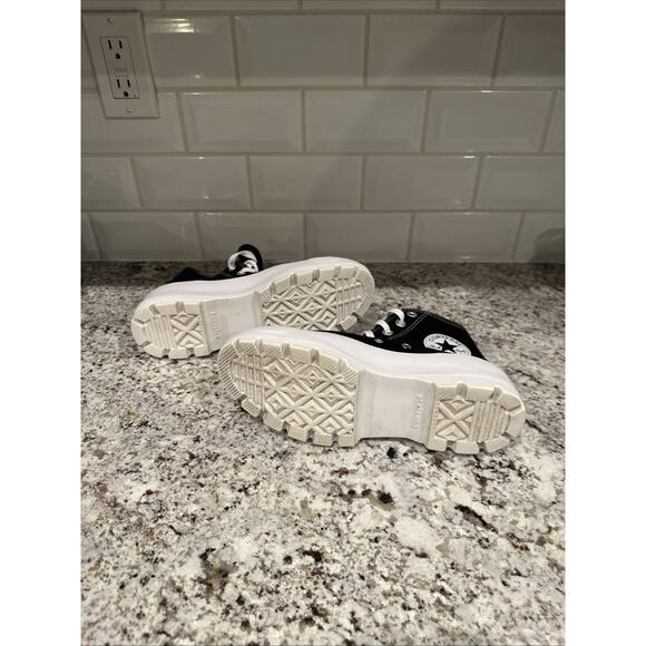 Converse Lugged Hi Platform Sneakers Women's 8 Black Shoes High Top Chuck Taylor - Picture 7 of 7